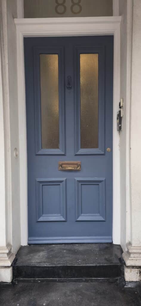 Professional Expert Woodwork Gallery London: High-quality spray painted doors.